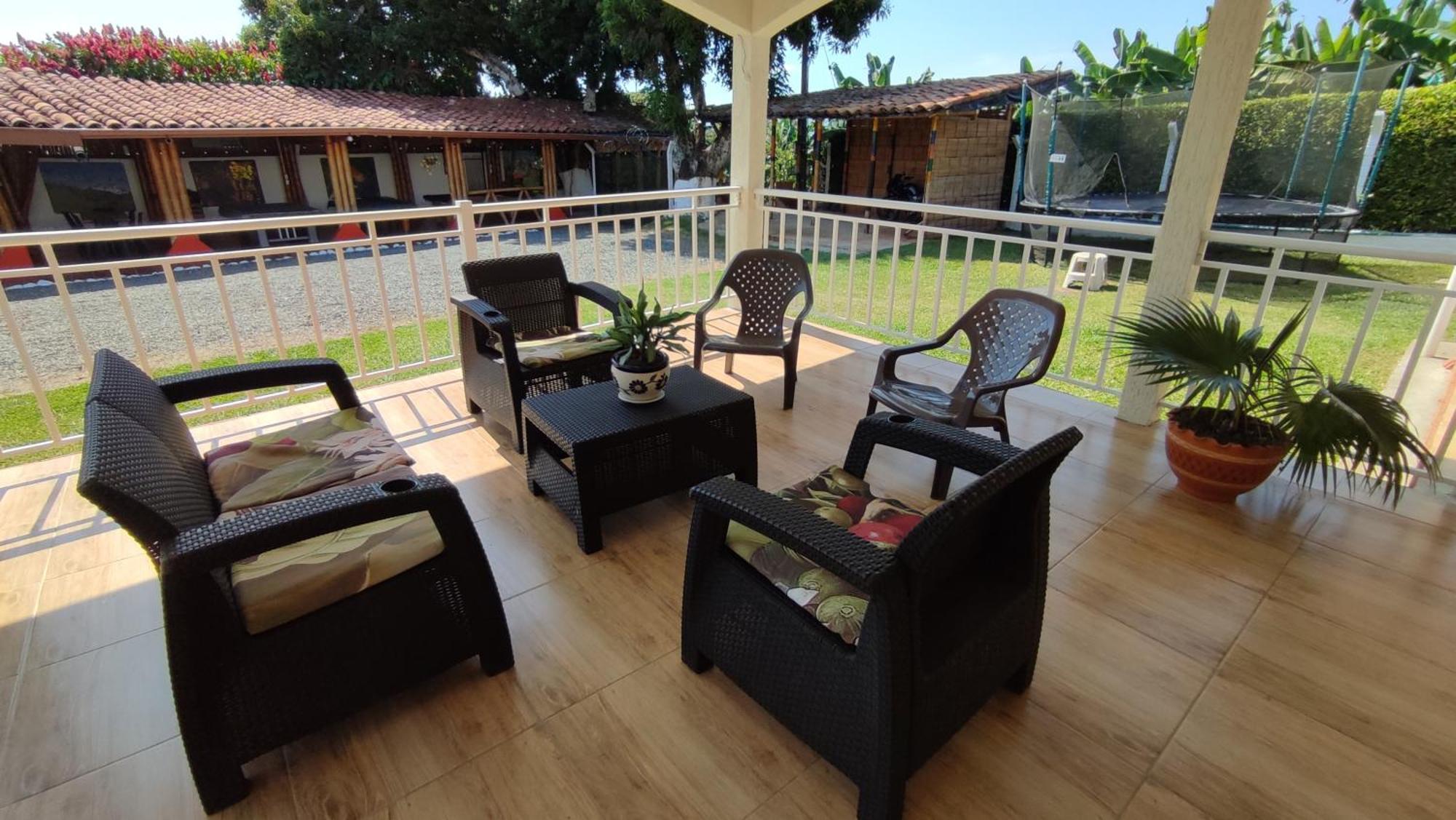 Finca Hotel La Linda 金巴亚 外观 照片