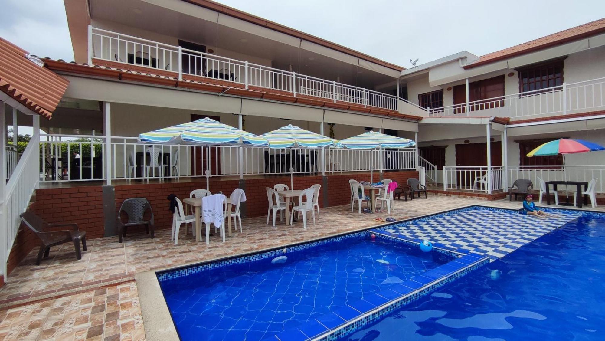 Finca Hotel La Linda 金巴亚 外观 照片