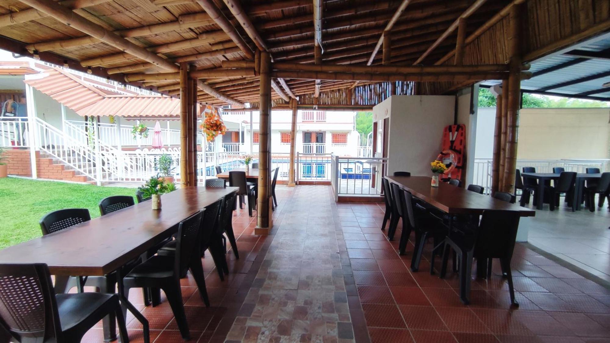 Finca Hotel La Linda 金巴亚 外观 照片